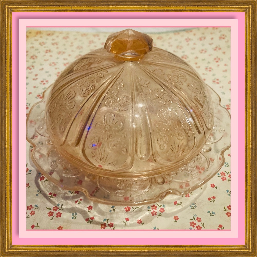 Vintage Blush Pink Depression Glass Dish w/ Lid